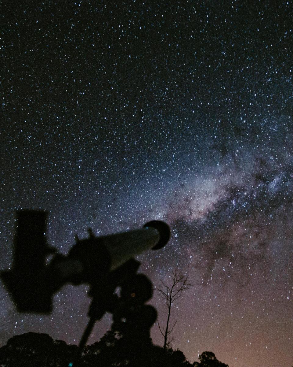 telescope stargazing